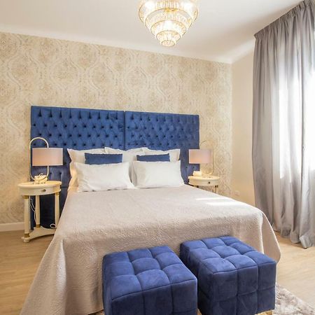 Crys: Apartments, Holiday, Business, Blu Verona Exterior foto